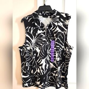 Ladies XXL print zip up shirt